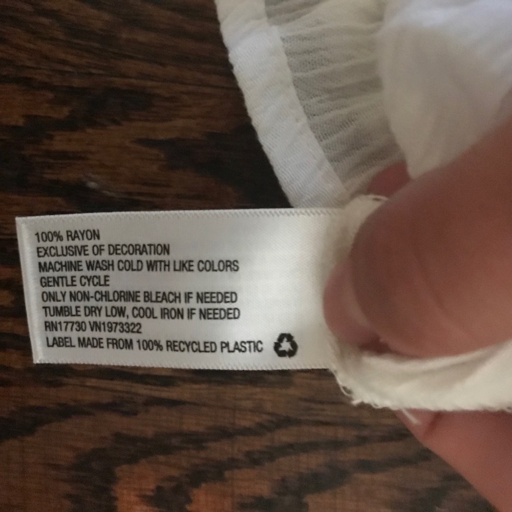 NWOT • Embroidered Drawstring Hem Top - Picture 8 of 8